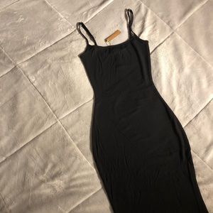 SKIMS Ribbed Long Slipdress in Onyx - NWT!